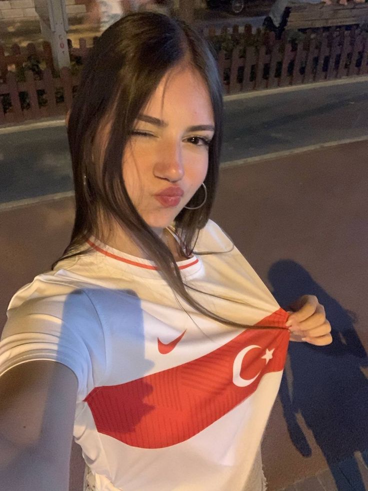 Bacak rahatlatma ve dinlenme hissini temsil eden görsel