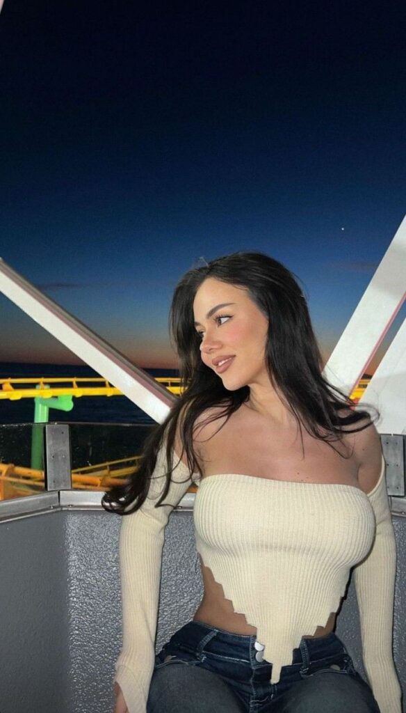Berfin ile Pera’da mobil masaj randevusu 6 sancaktepe cift masaji istanbul masoz ecrin gece masaji