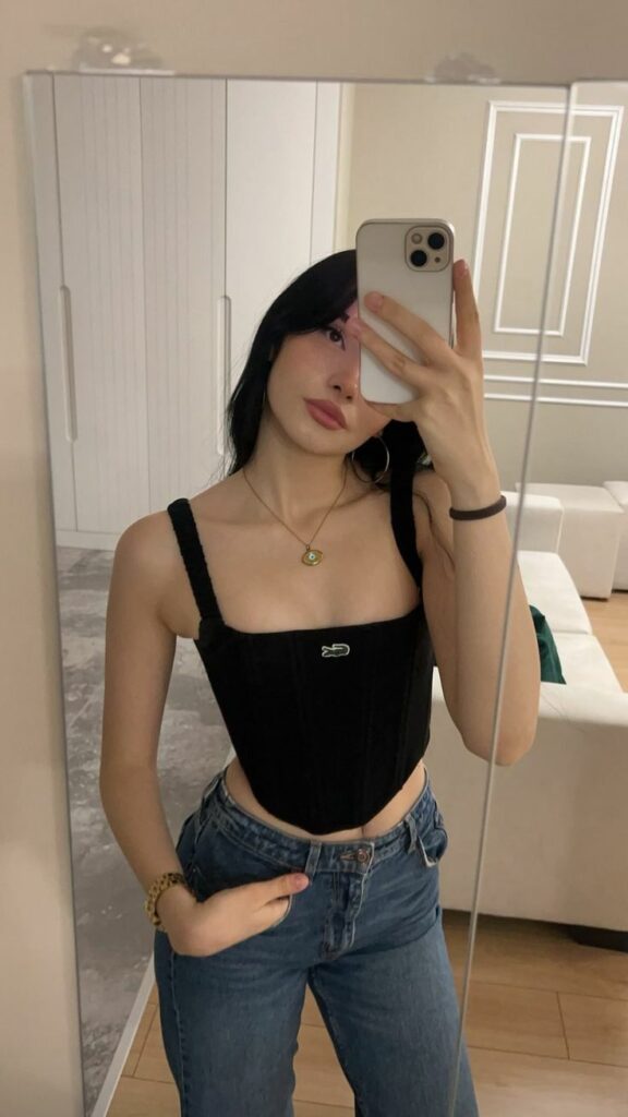 Francesca ile İçerenköy’de Mobil Masaj Randevusu 3 sultanbeyli otel masaji klasik masaj flora gece masaji
